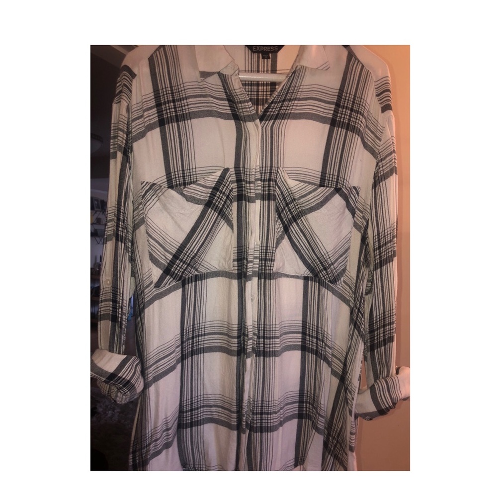 Express button down
